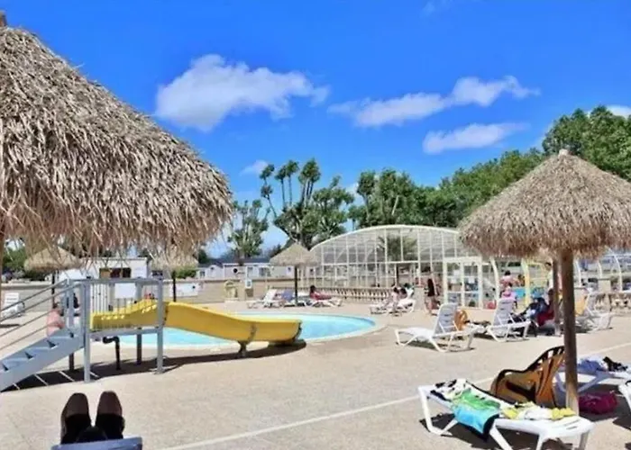 Vakantiehuis Confortable Pres De Saint-augustin Avec Piscine