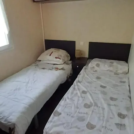 בית נופש Confortable Pres De Saint-augustin Avec Piscine *