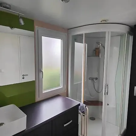 Confortable Pres De Saint-augustin Avec Piscine