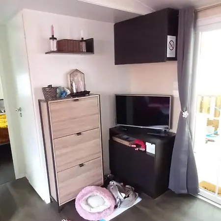 Confortable Pres De Saint-augustin Avec Piscine