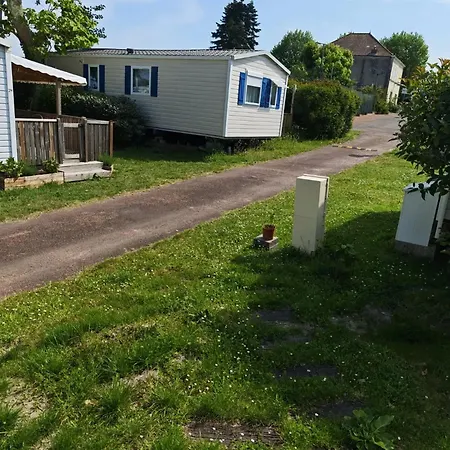 Confortable Pres De Saint-augustin Avec Piscine בית נופש *