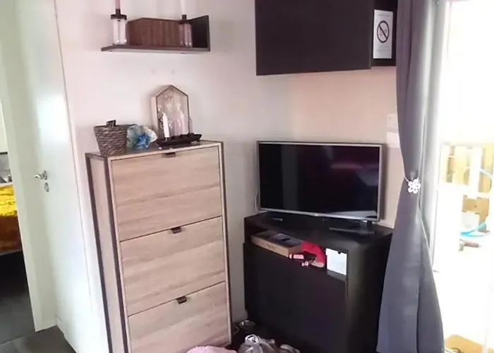 Confortable Pres De Saint-augustin Avec Piscine